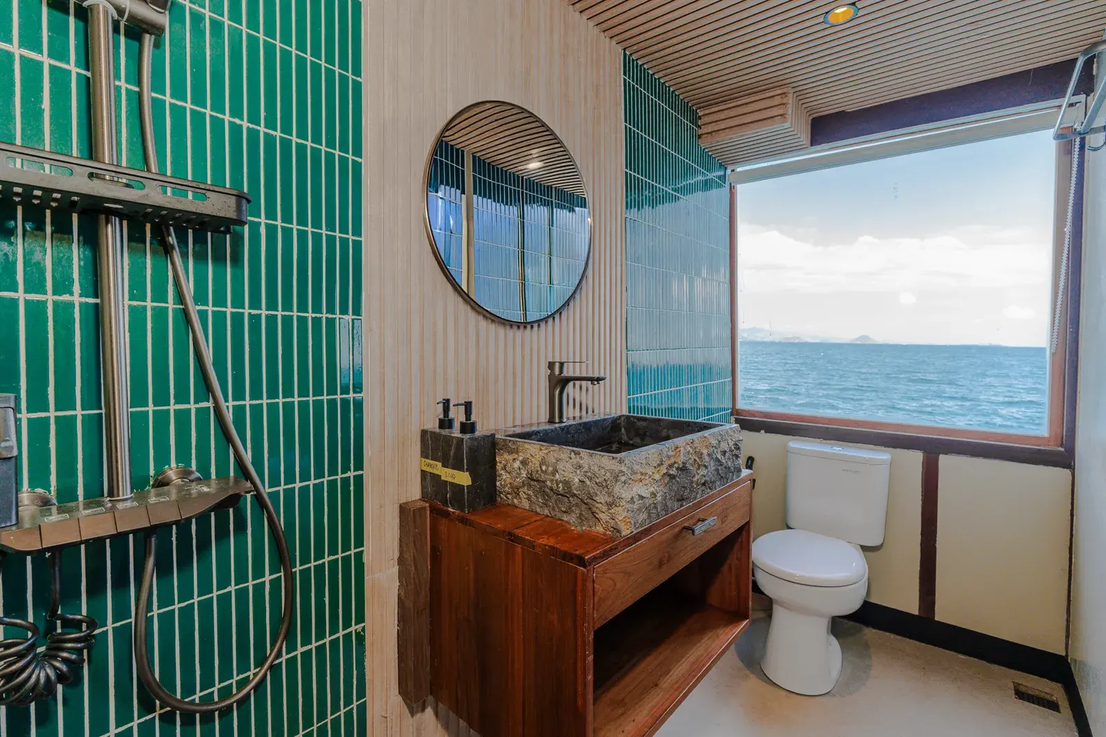 Marea, Kapal Luxury (foto 4)