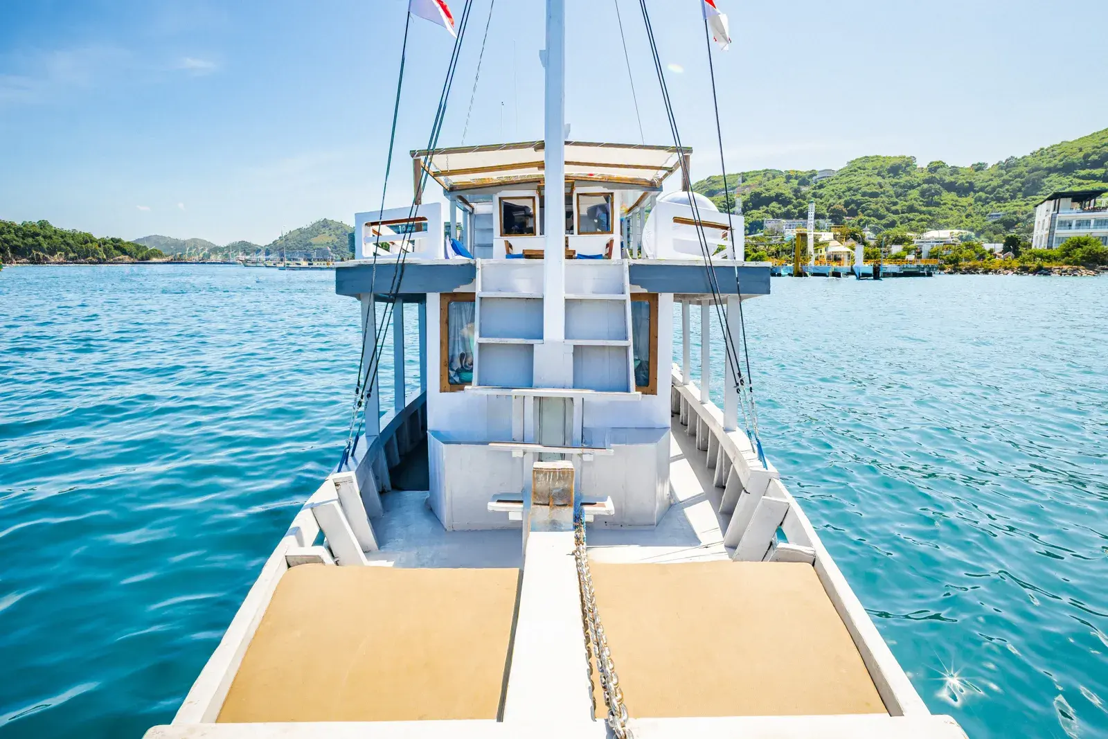 Bombana 01, Kapal Superior (foto 3)