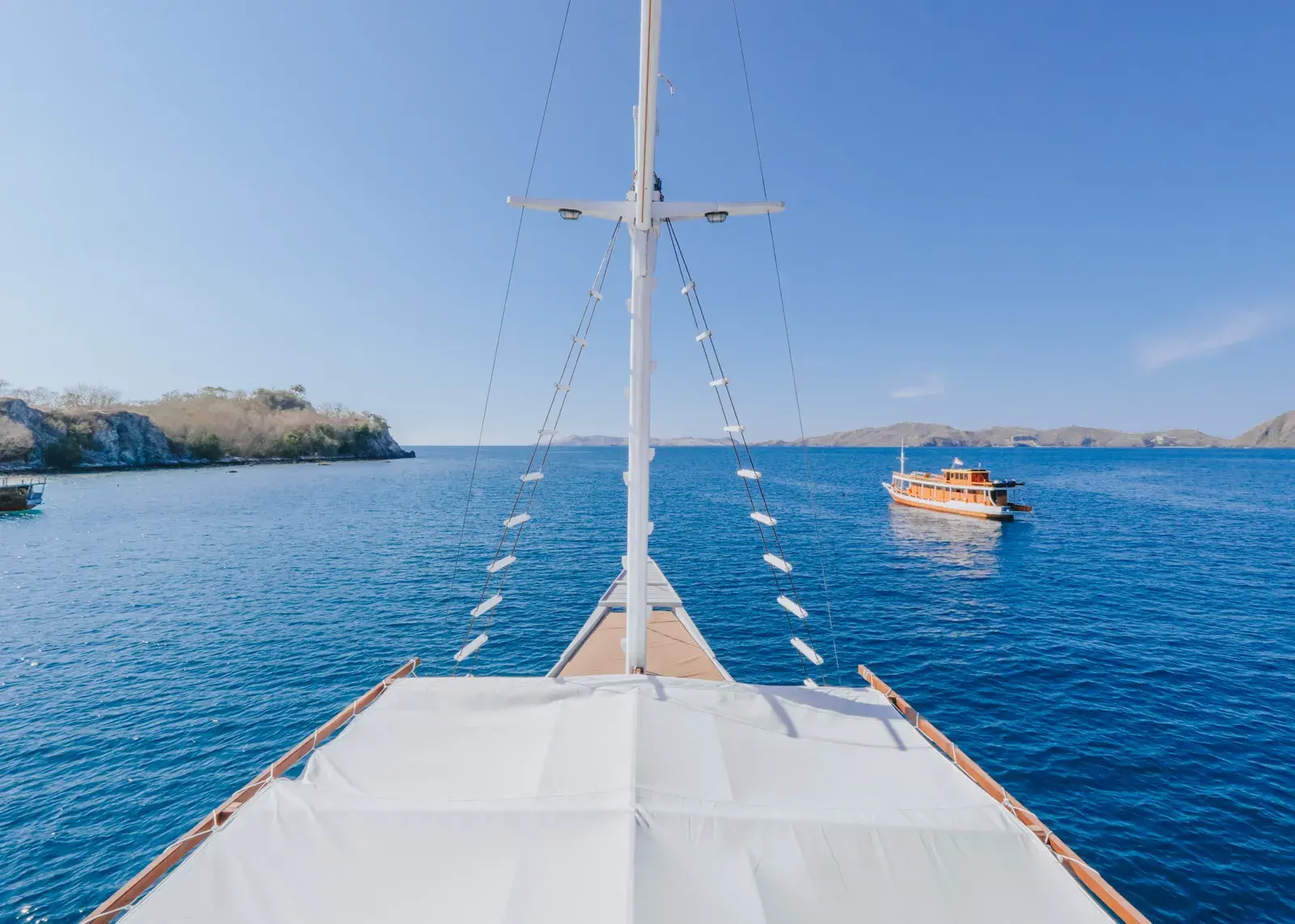Bombana 02, Kapal Deluxe (foto 5)