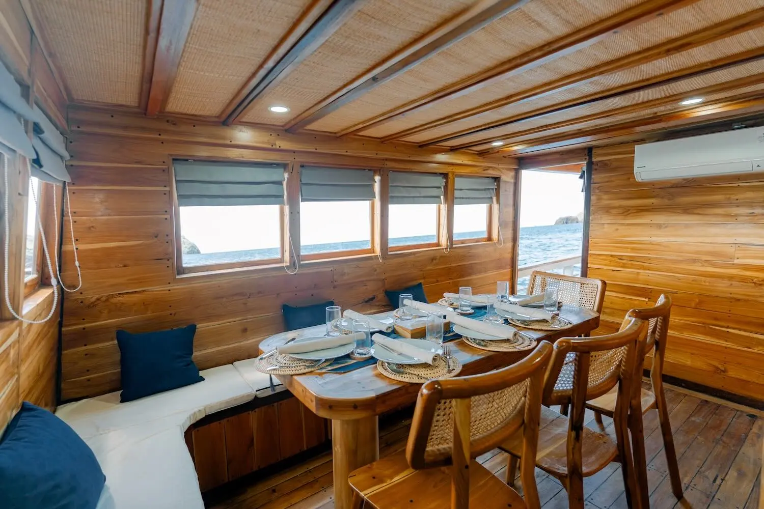 Barakati, Kapal Luxury (foto 3)