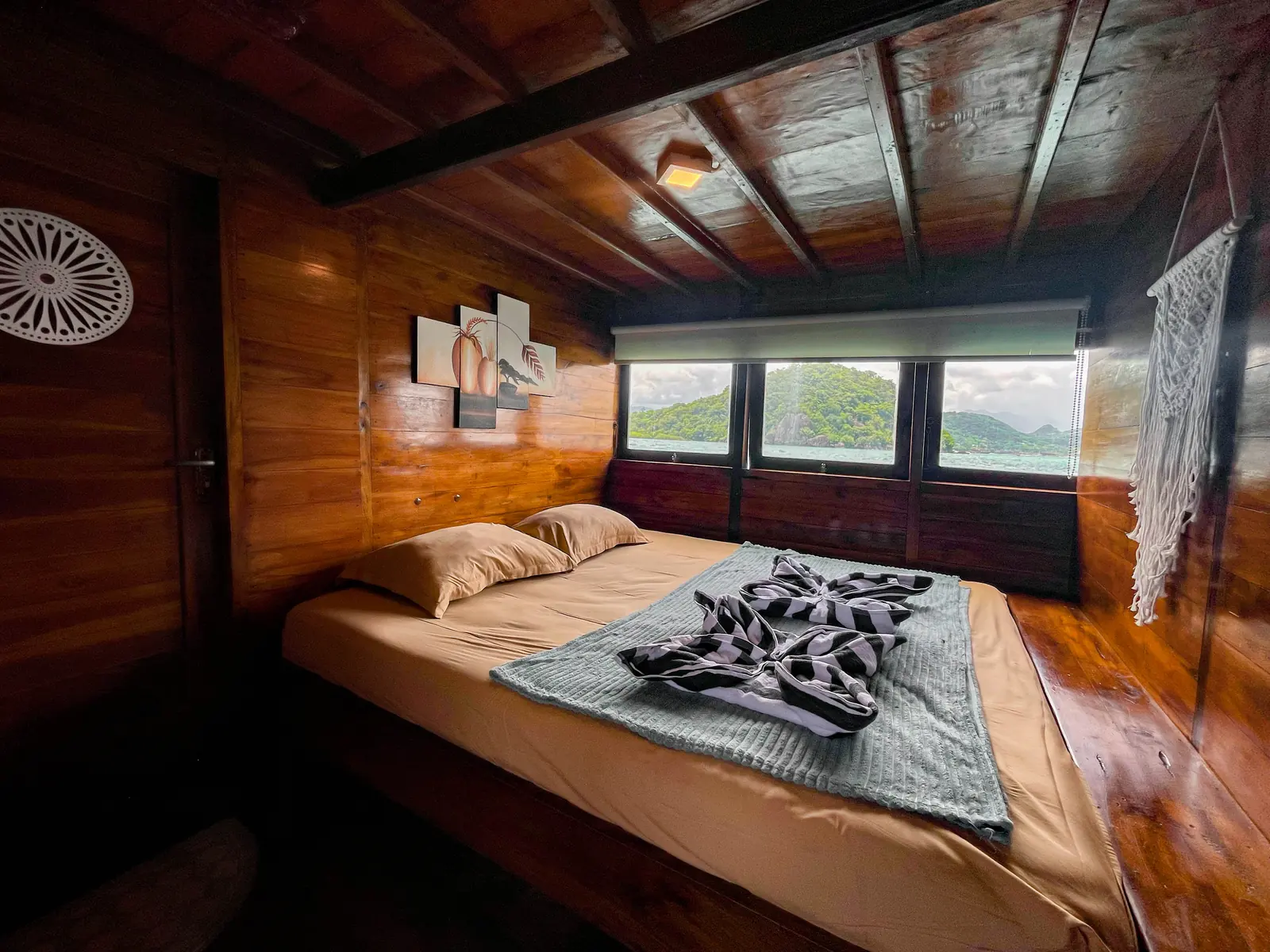 Private Room 1 Capt Octopus