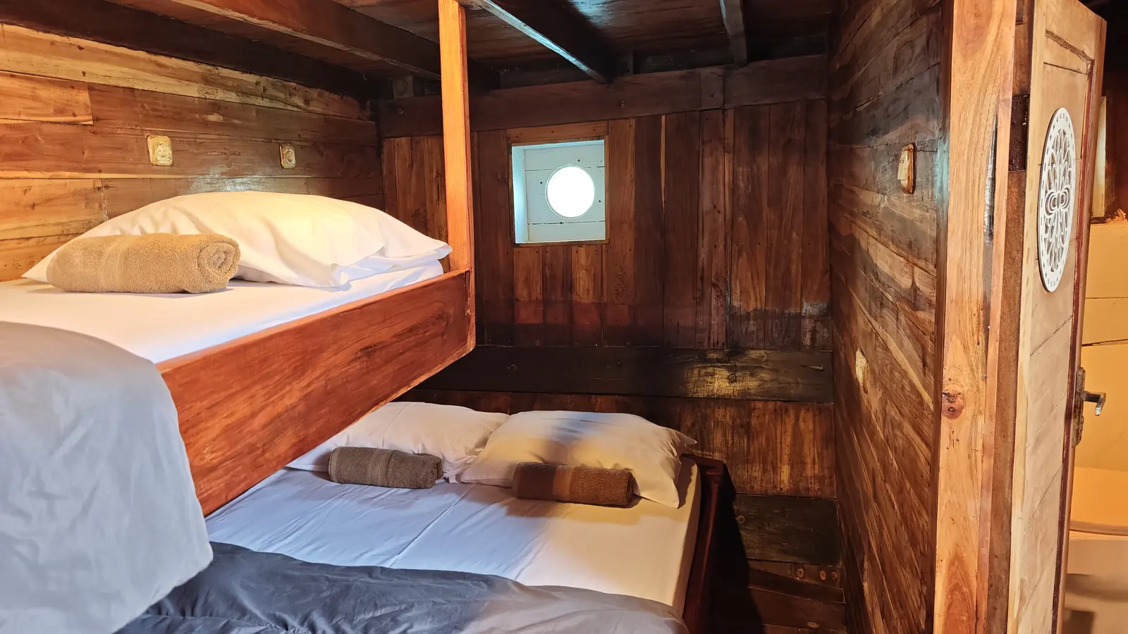 Private Room 3 Capt Octopus