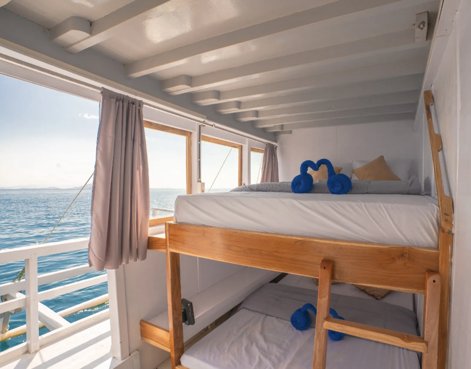 Sharing Cabin 1 IJC