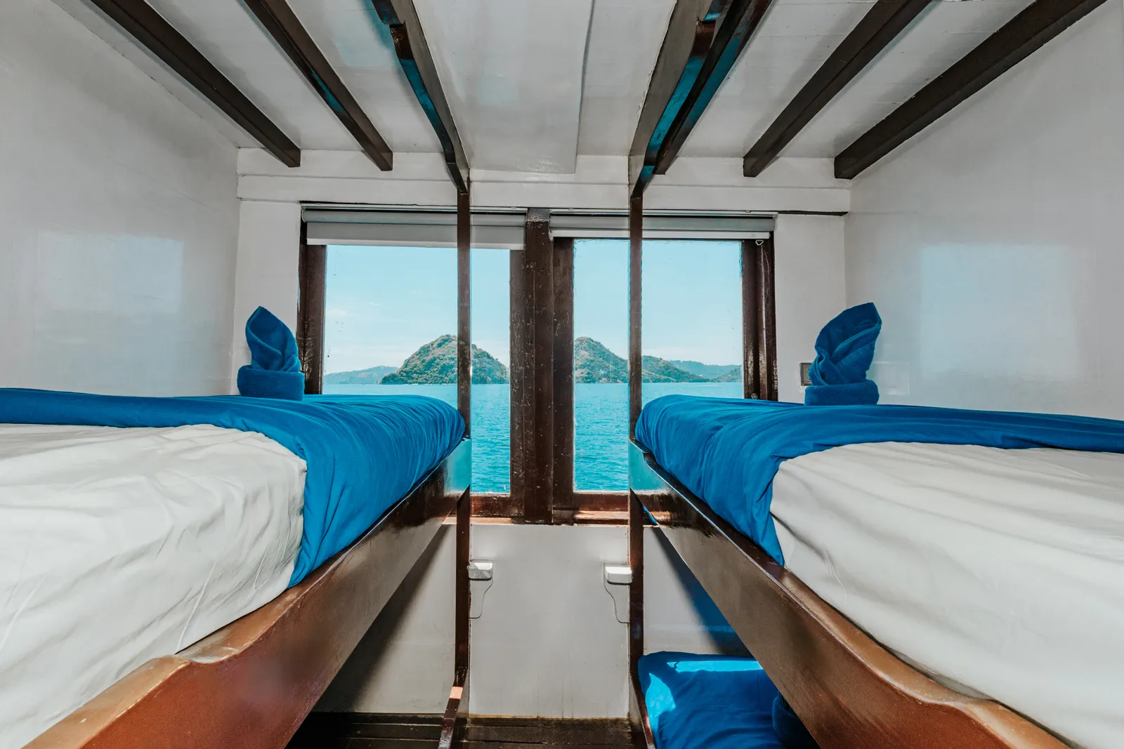 Shared Cabin Invictus