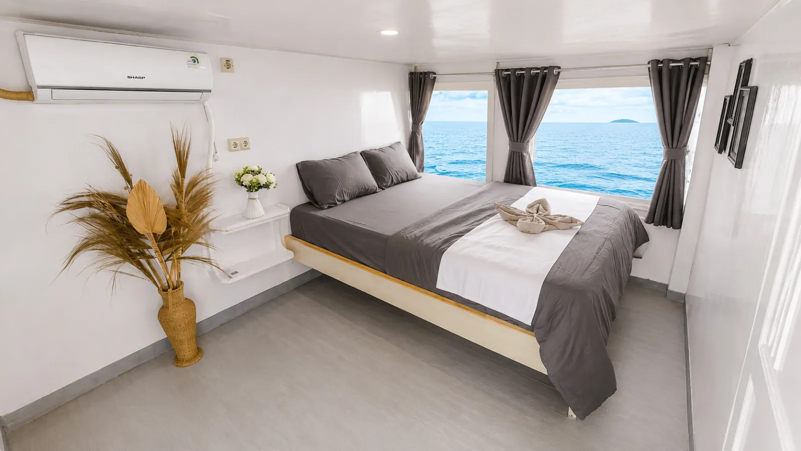 Deluxe Cabin 1 Elyona, ranjang double