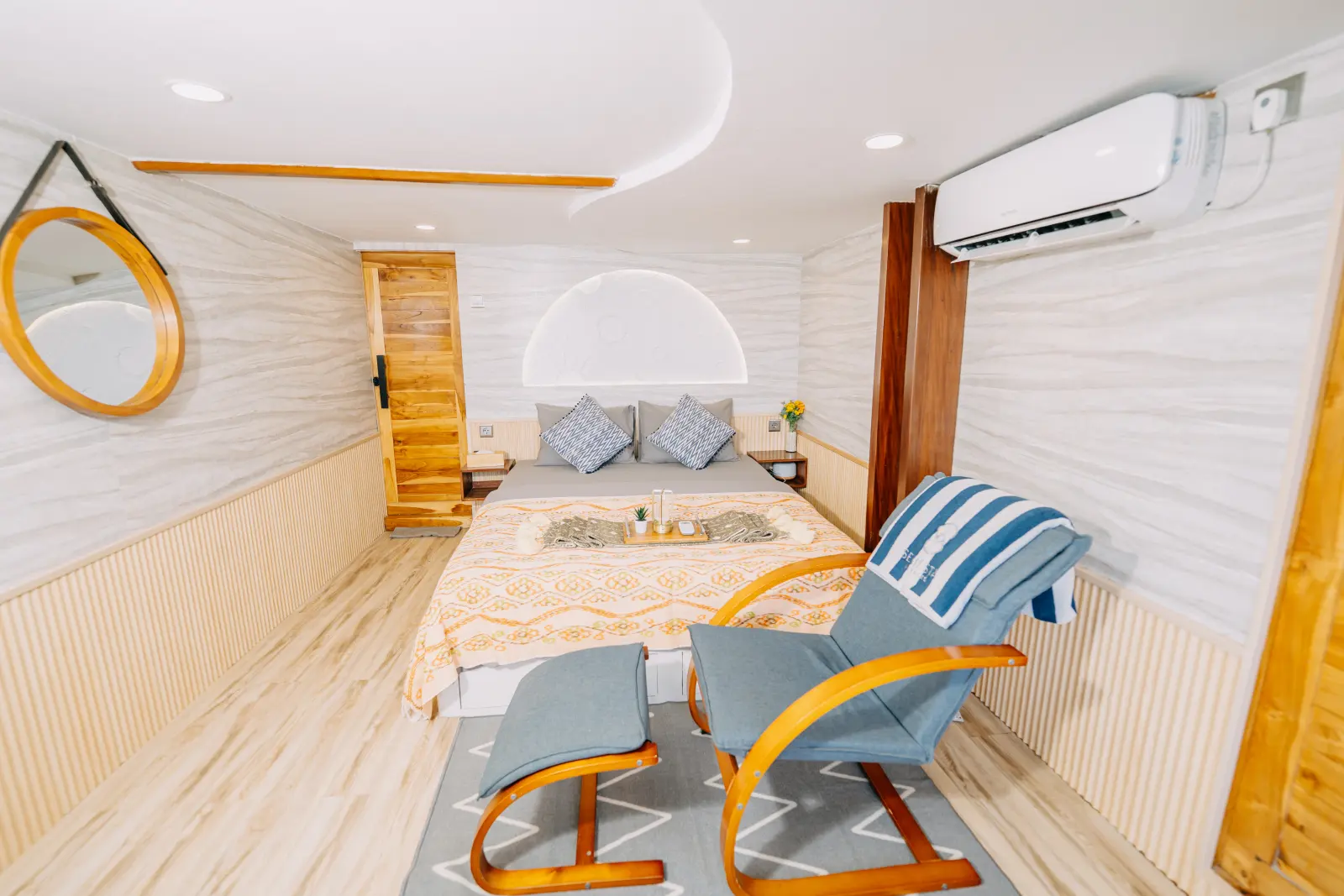 Mars Cabin Semesta Voyages