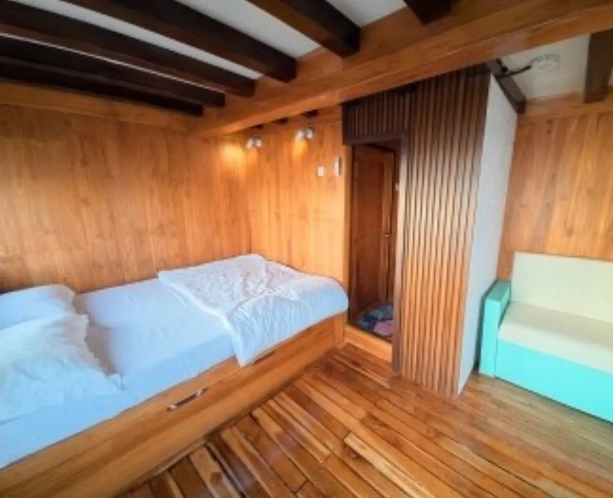 Kabin Senggigi Alfathran 3 di dek atas