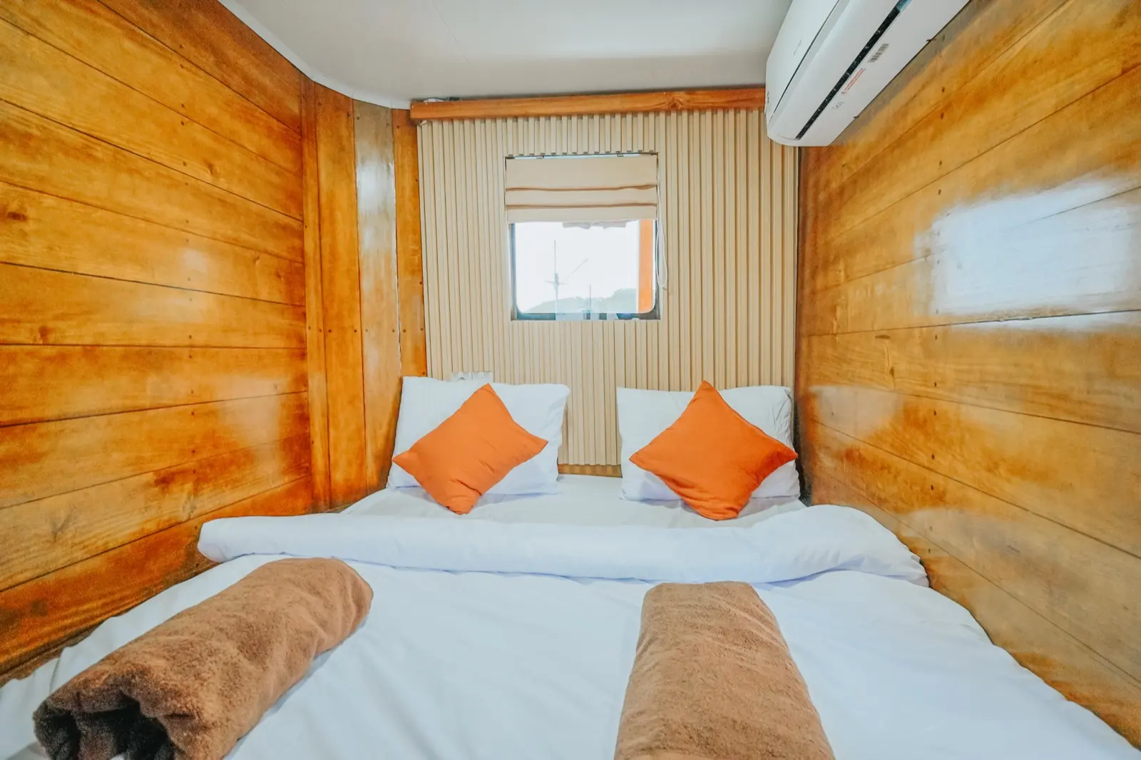 Superior Cabin 2 Segara