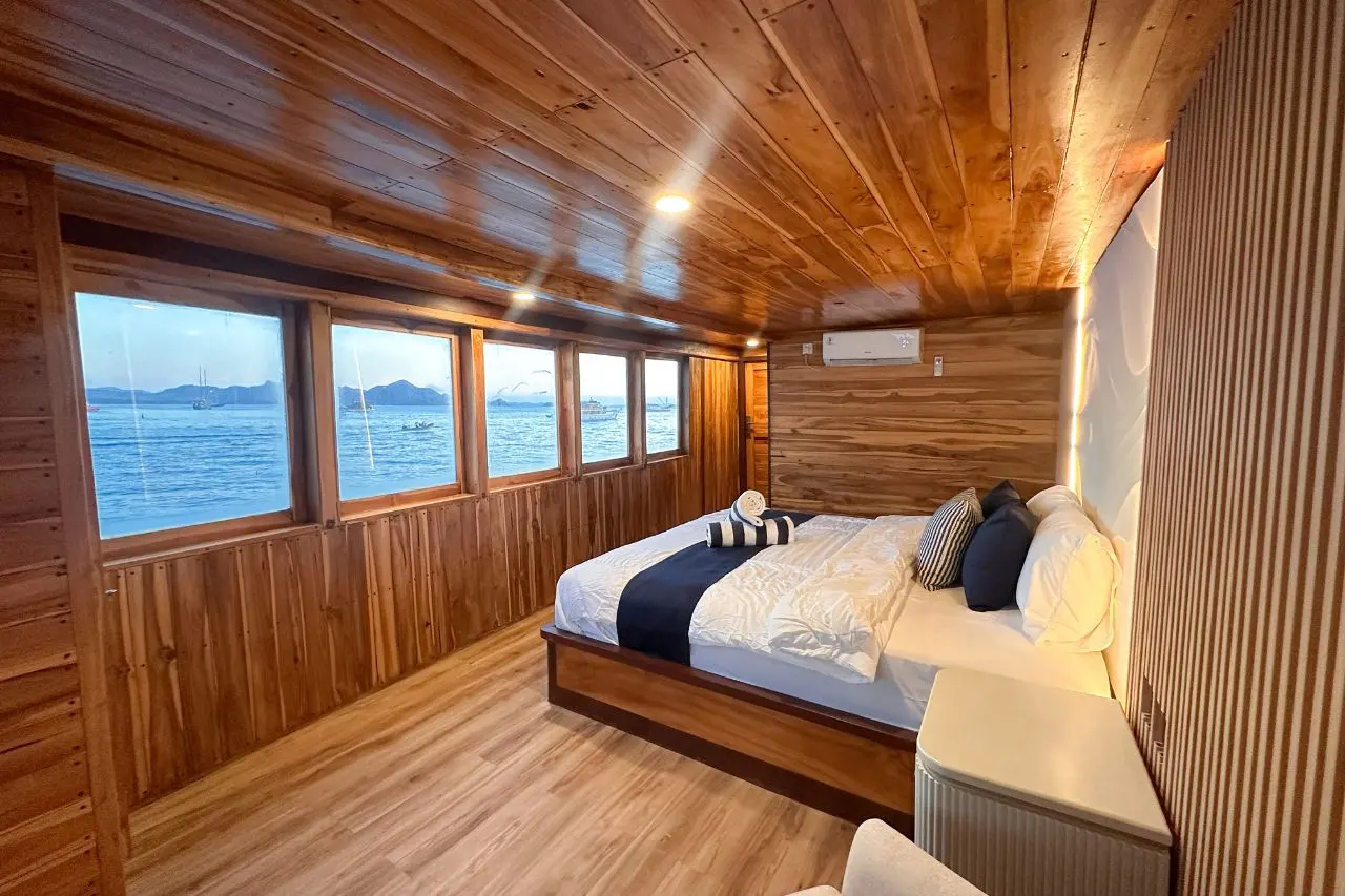 Vhalé Liveaboard, Kapal Luxury (foto 2)