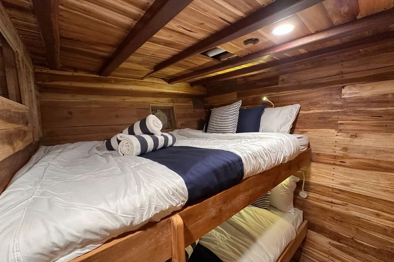 Vhalé Liveaboard, Kapal Luxury (foto 5)