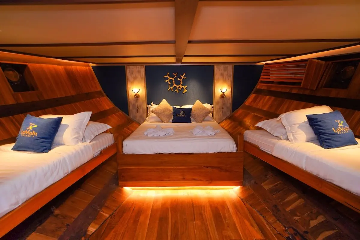 La Main, Kapal Luxury (foto 2)