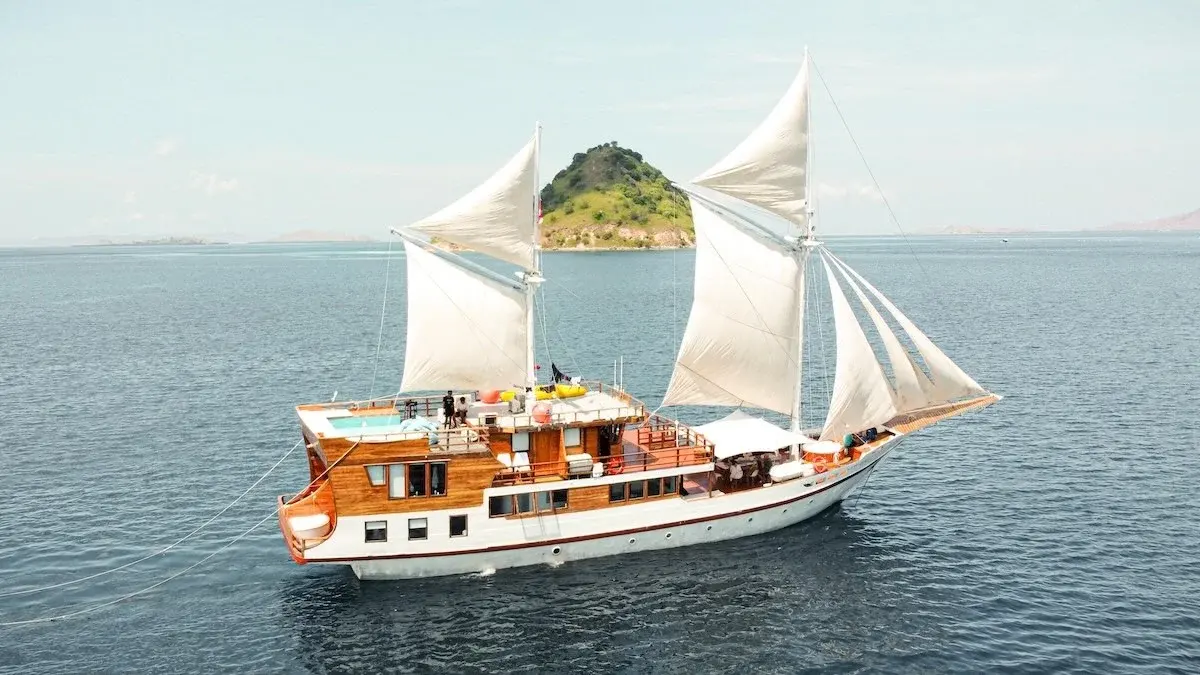 Lady Grace, Kapal Luxury (foto 2)
