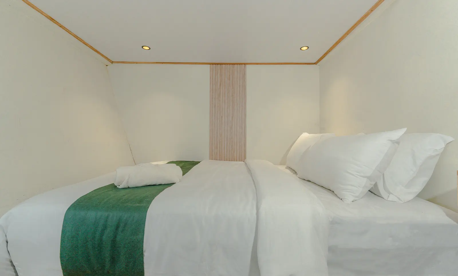 Superior Cabin Marea