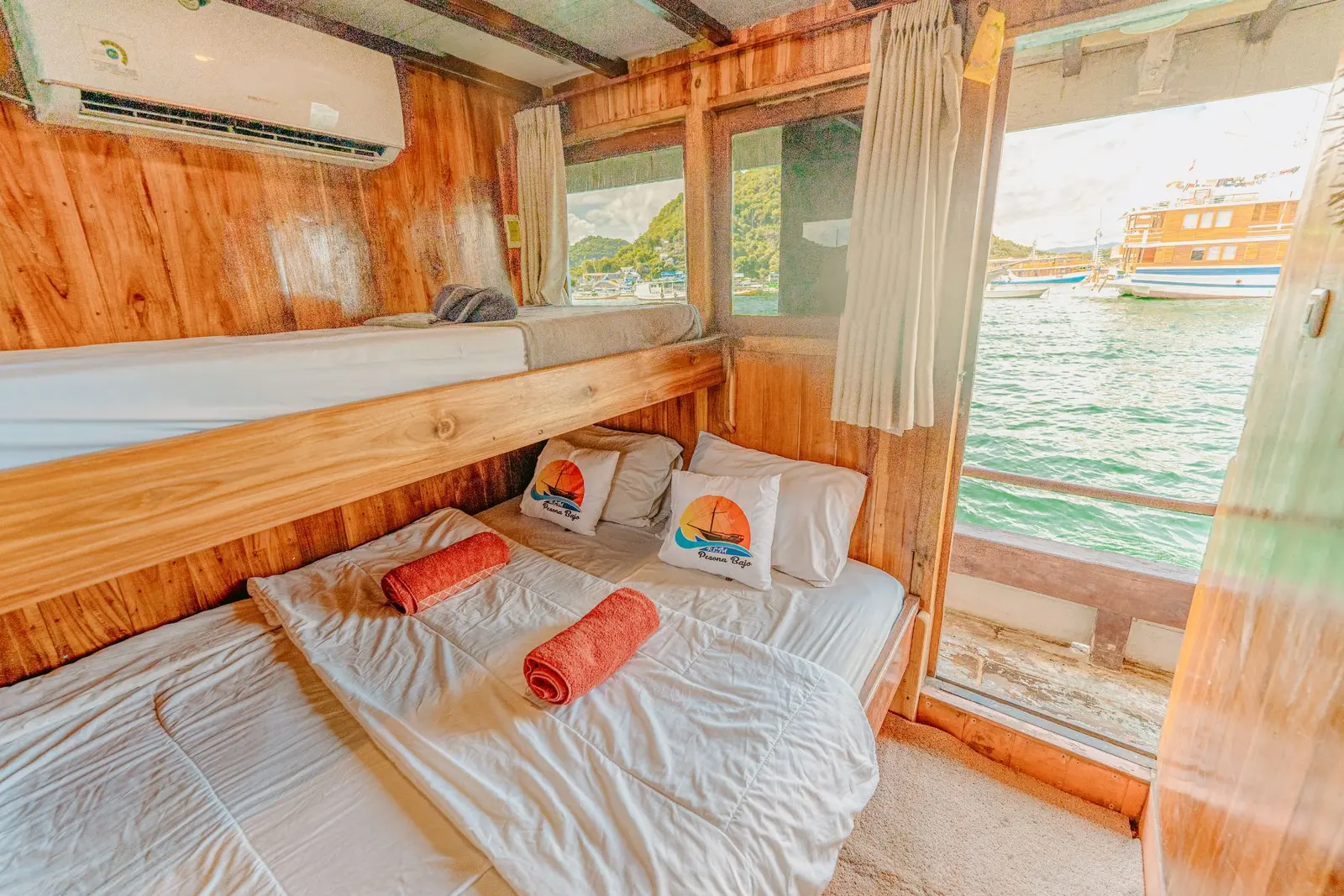 Pesona, Kapal Reguler (foto 4)