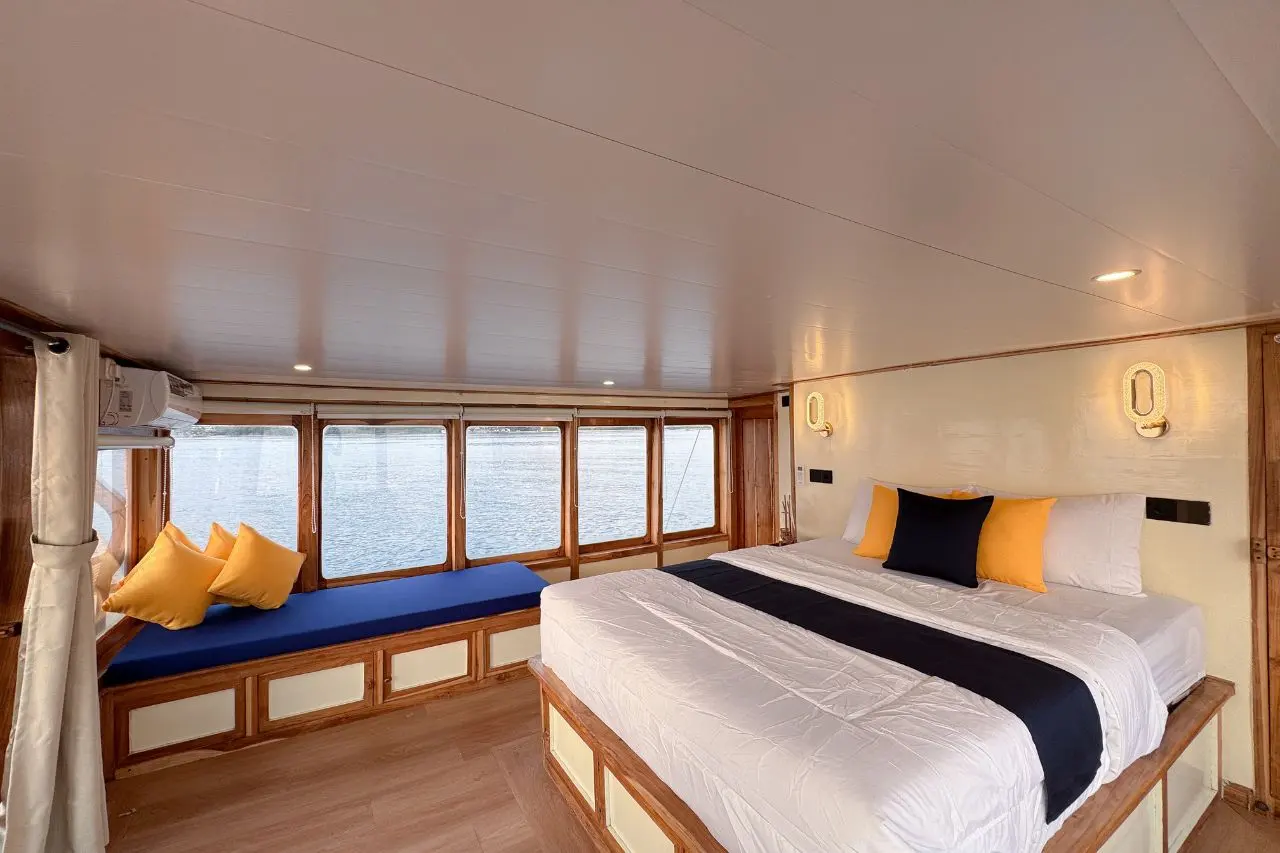 Raja Bintang 01 Liveaboard, Kapal Superior (foto 2)