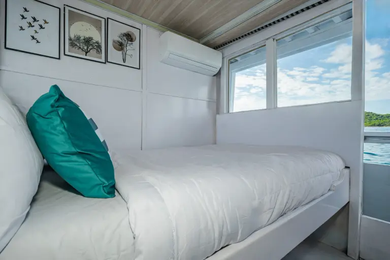 Private Cabin Main Deck Sabira, double bed