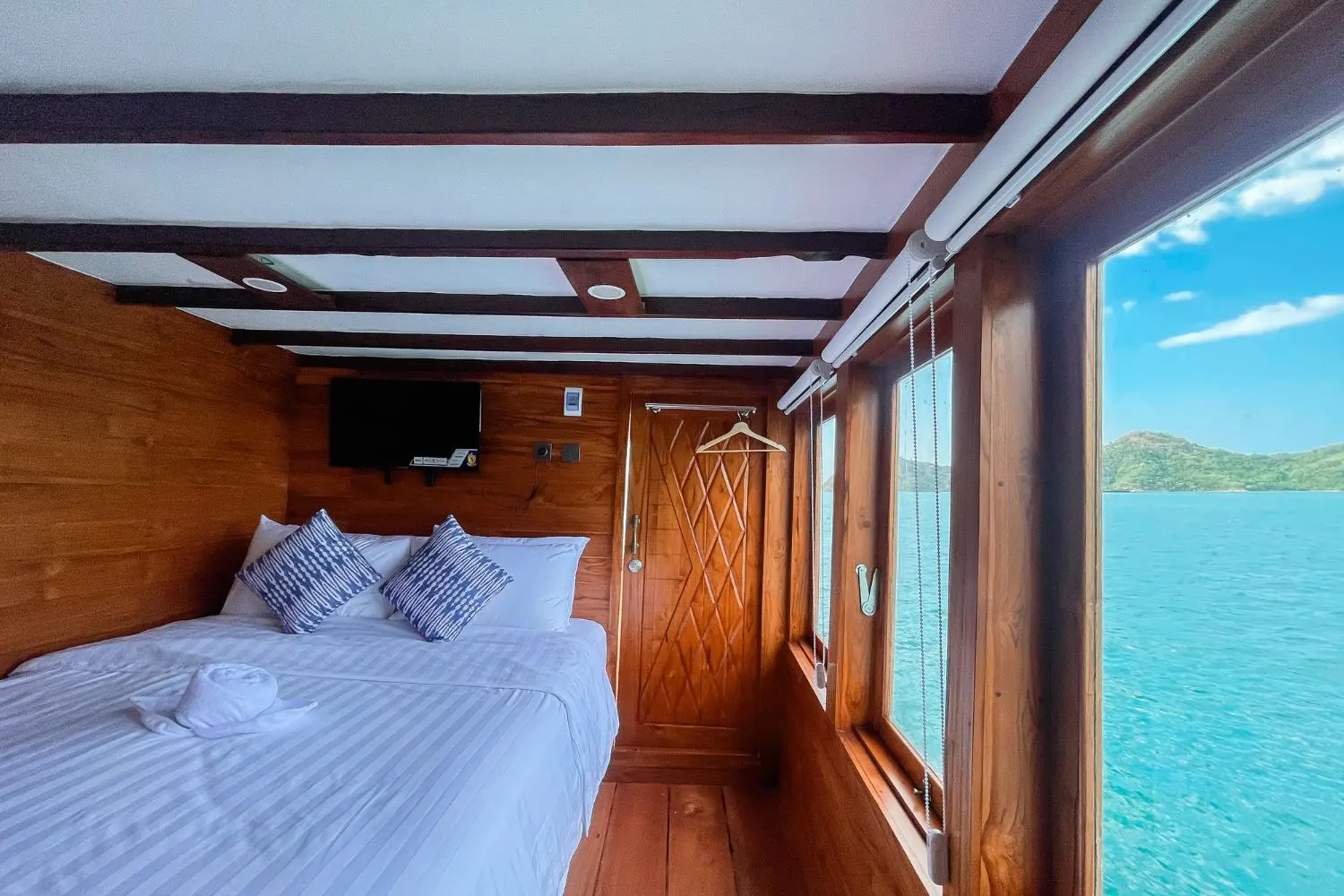Soe Besar Vanrei, Kapal Deluxe (foto 4)